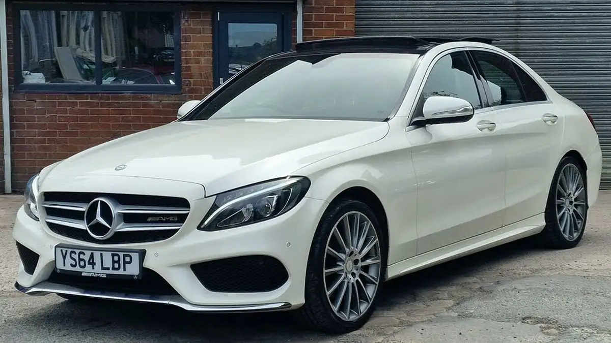 2014-mercedes-benz-c-class-21cdi-c220-amg-line-premiumss-saloon-4d-7g-tronic-plus-big-1