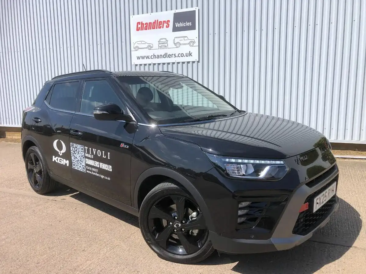 2025-kgm-ssangyong-tivoli-15-k40-auto-big-0