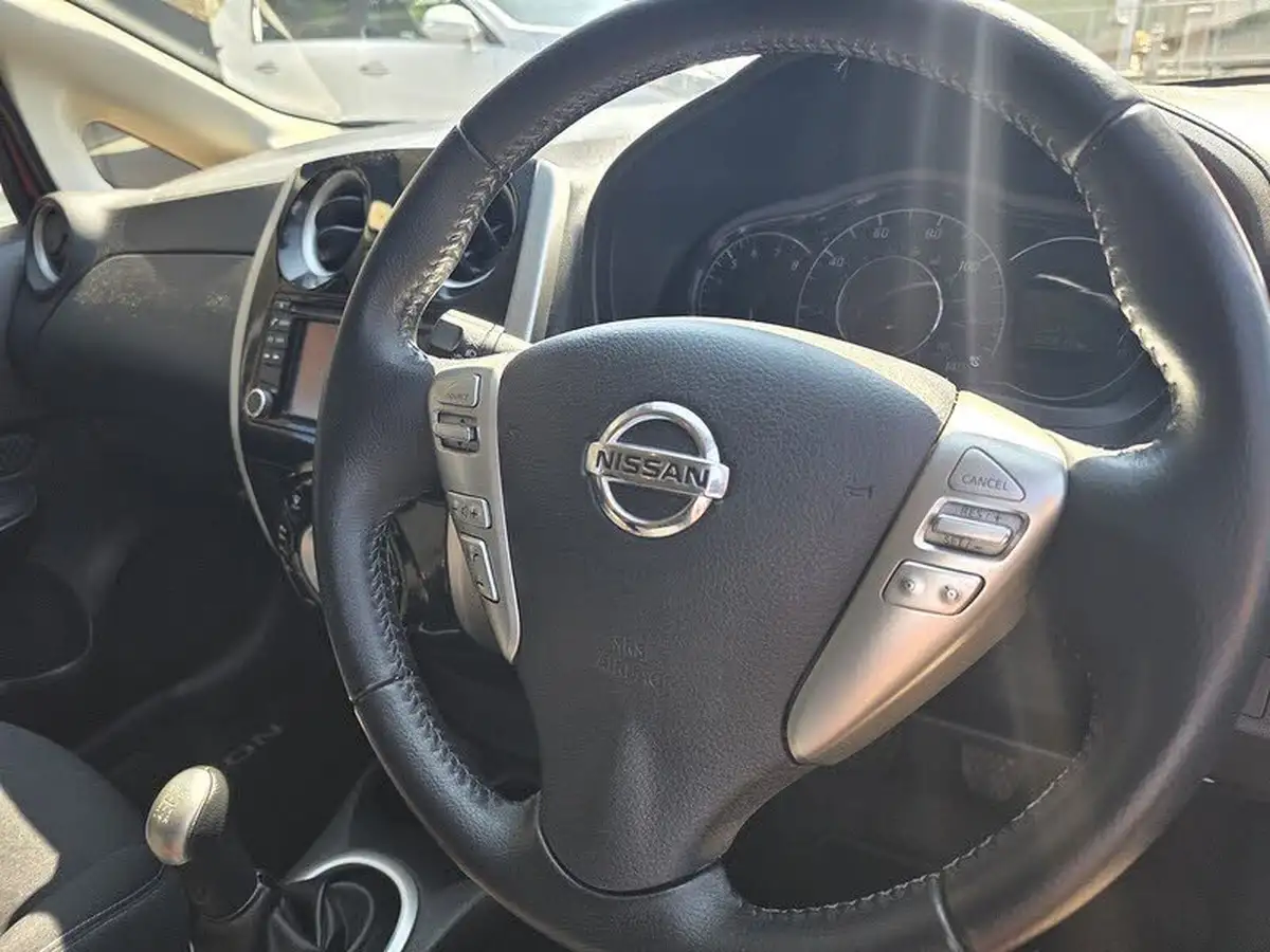 2017-nissan-note-12-acenta-premium-big-10