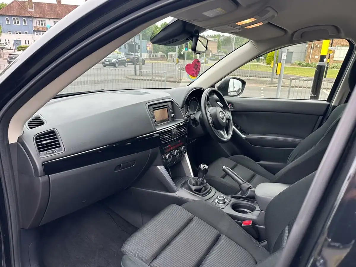 2014-mazda-cx-5-20-se-l-nav-big-29