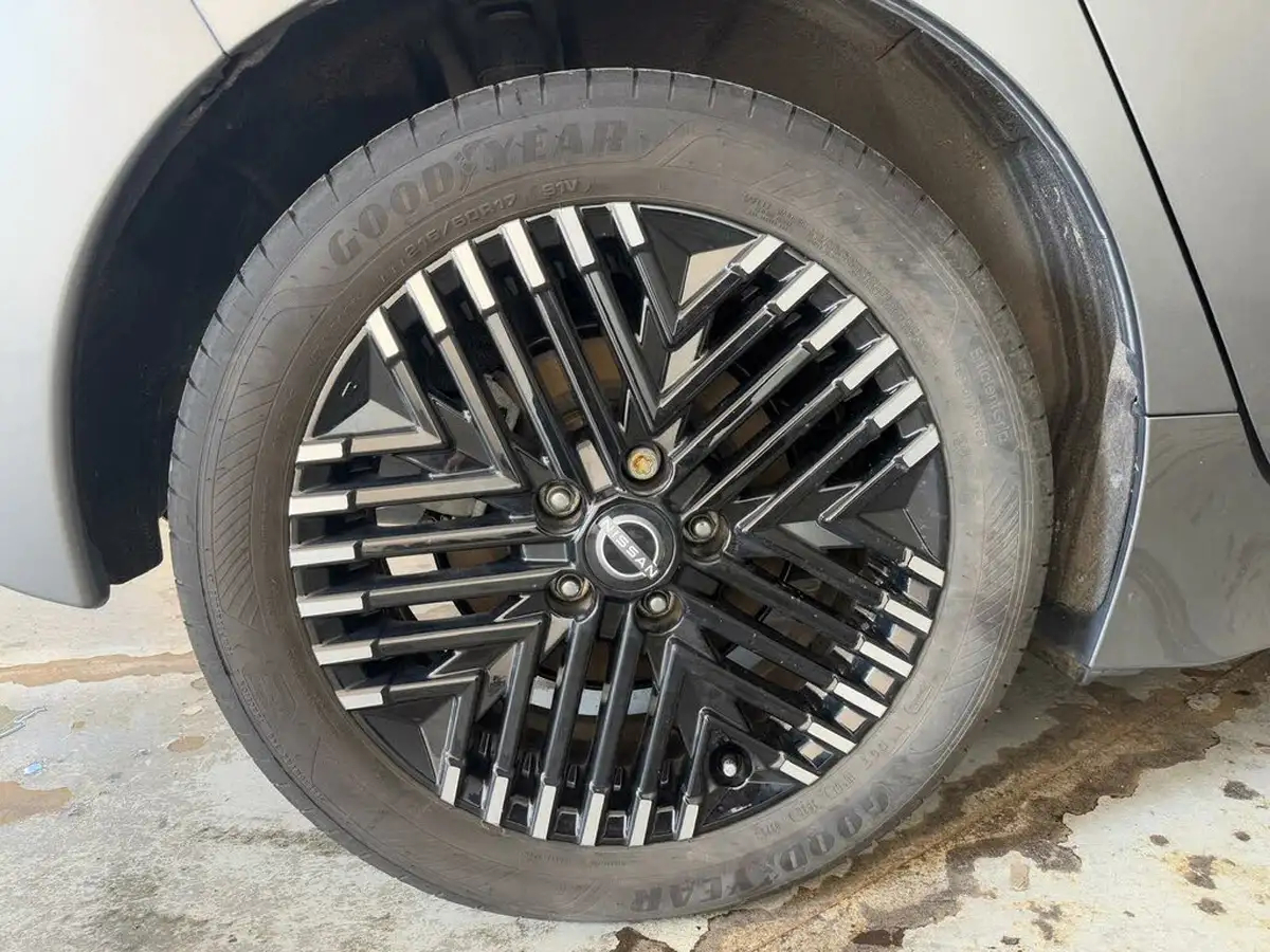 2023-nissan-leaf-e-n-connecta-39kwh-big-22