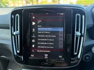 2022-volvo-xc40-20-b4-r-design-awd-small-41