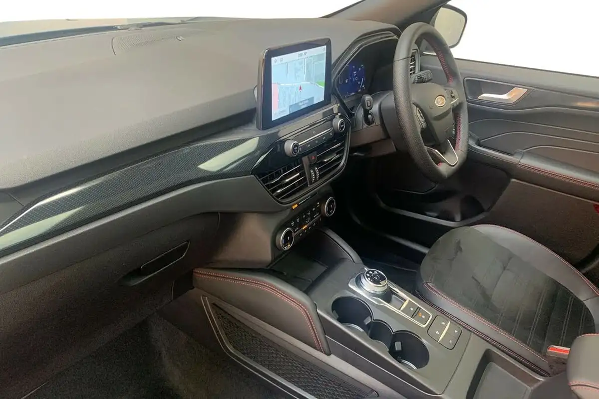 2024-ford-kuga-25t-st-line-x-edition-225ps-phev-big-12