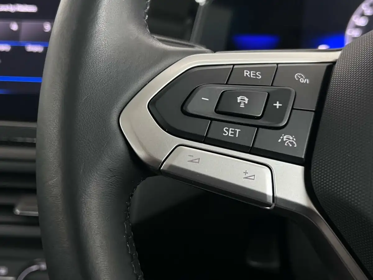 2022-volkswagen-polo-10-tsi-life-dsg-big-23