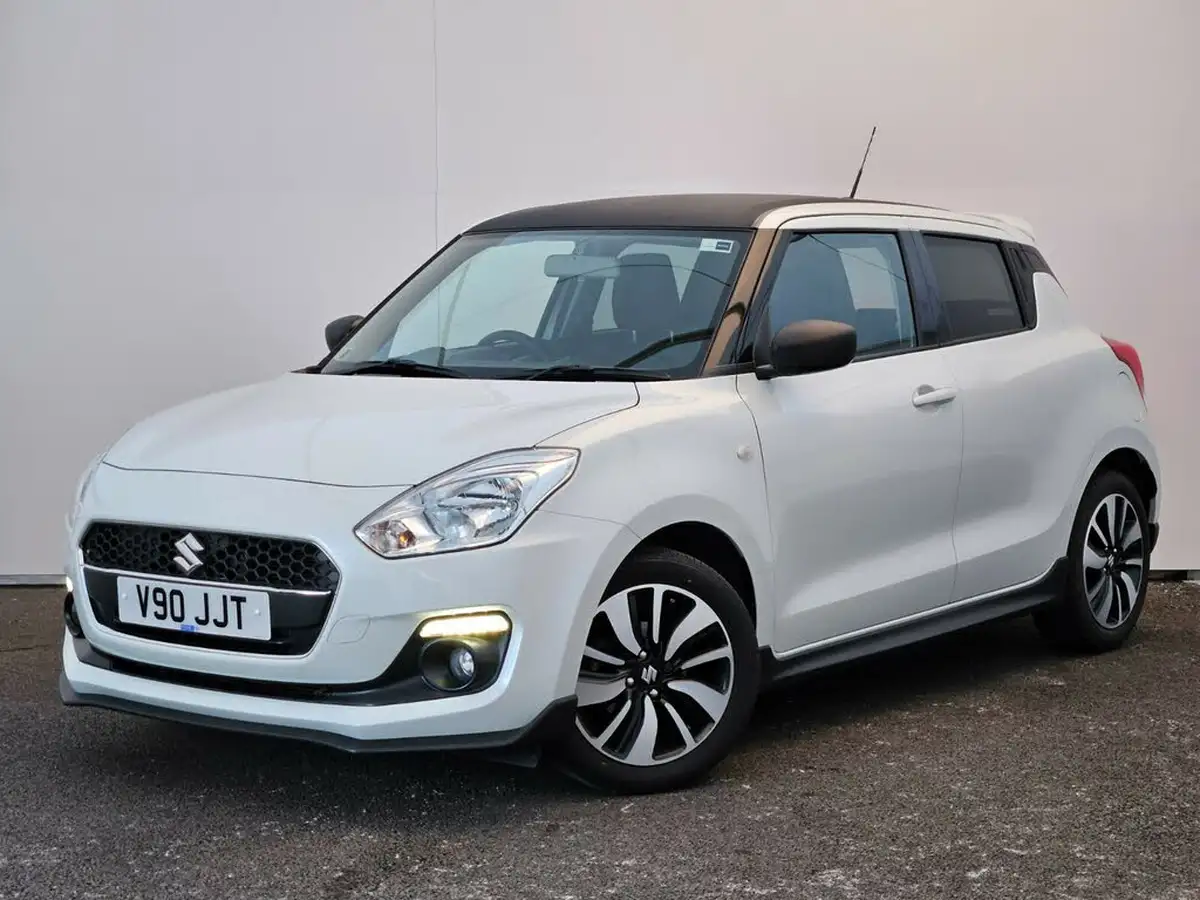 2019-suzuki-swift-12-dualjet-attitude-big-6