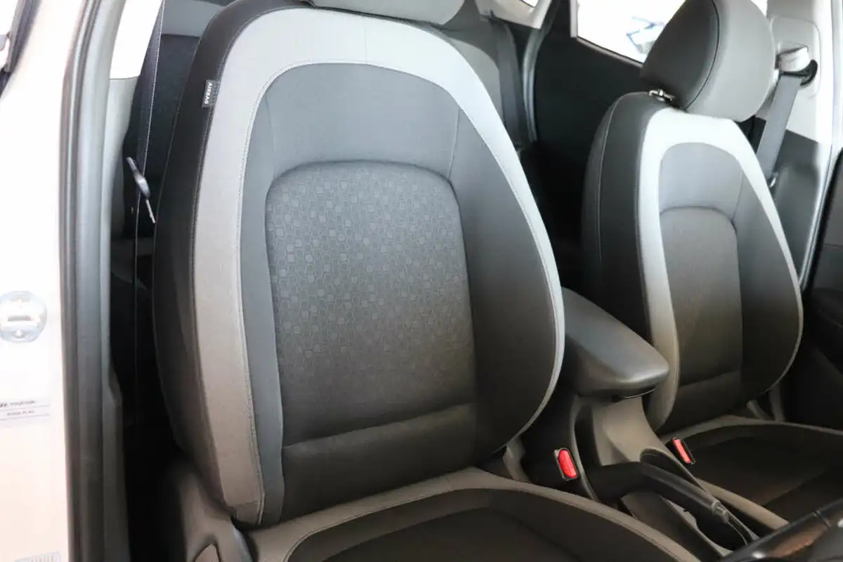 2019-hyundai-kona-10-t-gdi-play-big-22