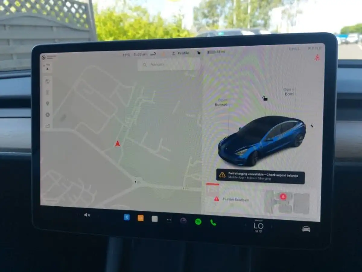 2021-tesla-model-3-e-long-range-awd-big-18