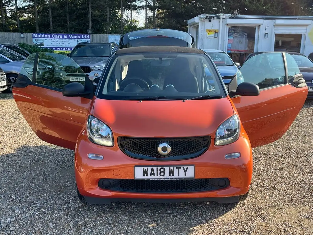 2018-smart-fortwo-10-pure-70bhp-big-26