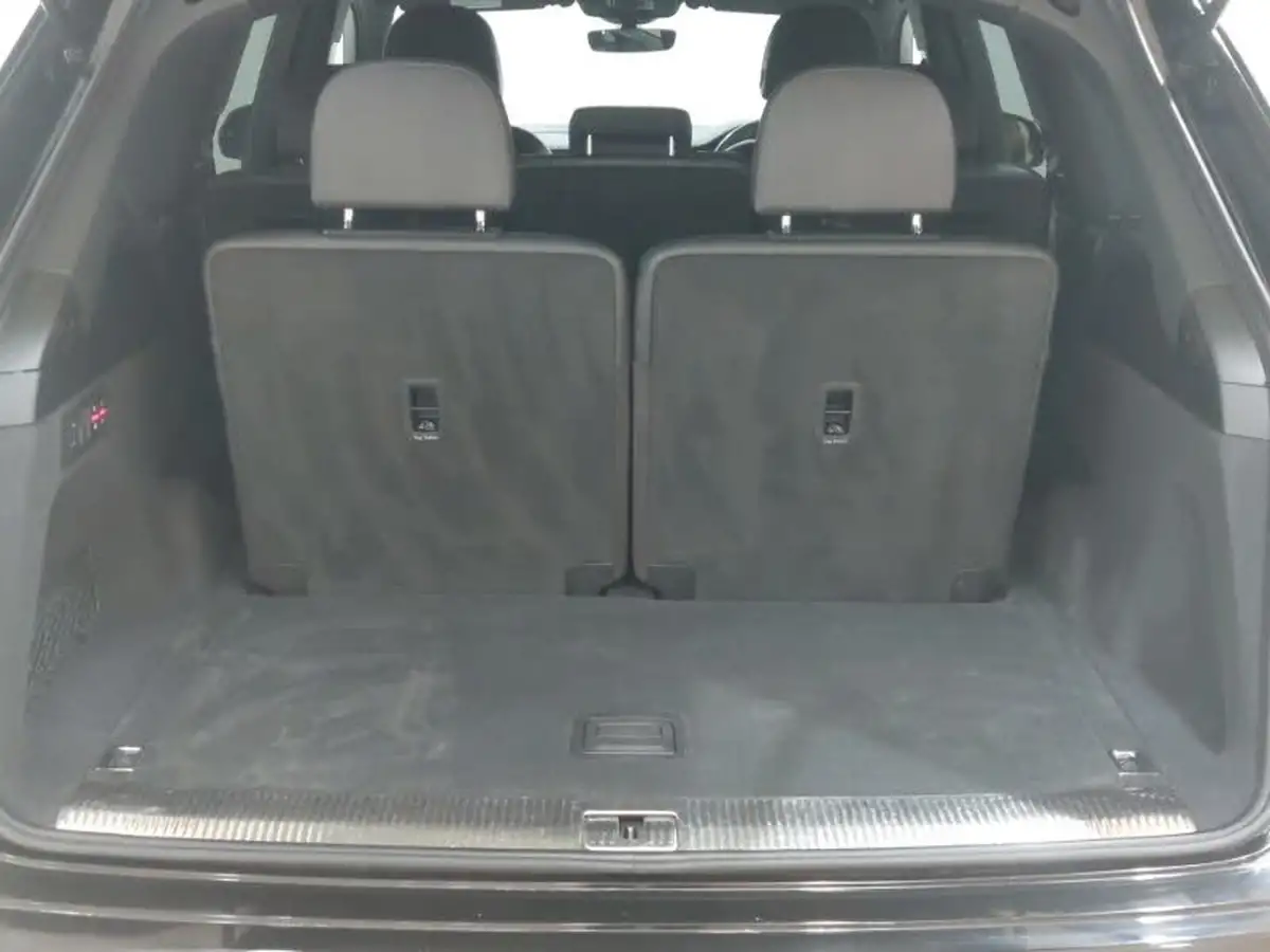 2022-audi-q7-30-55-tfsi-black-edition-big-7
