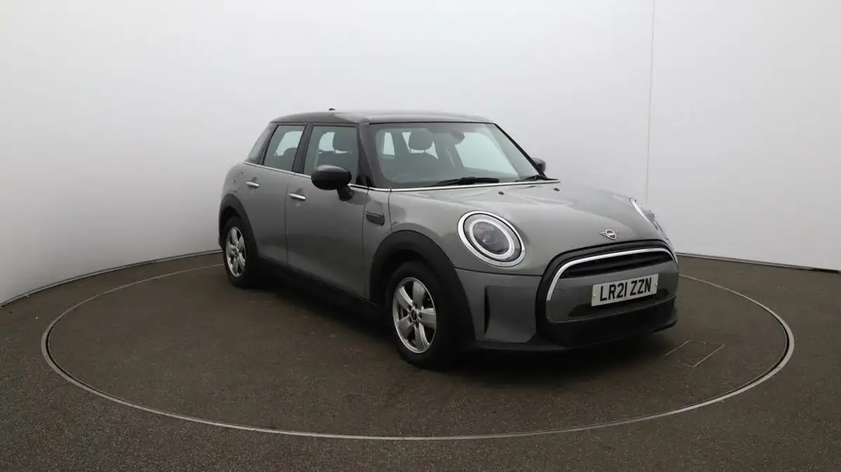 2021-mini-cooper-15-cooper-classic-hatchback-5d-auto-big-41