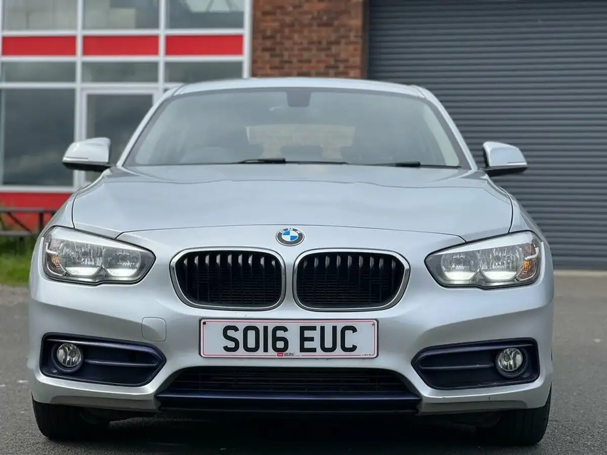 2016-bmw-1-series-15td-116d-sport-5d-big-1