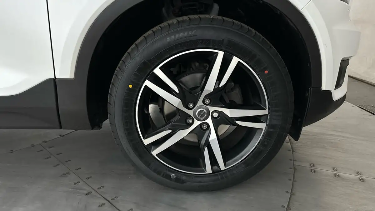 2021-volvo-xc40-15-t3-r-design-161bhp-auto-big-26