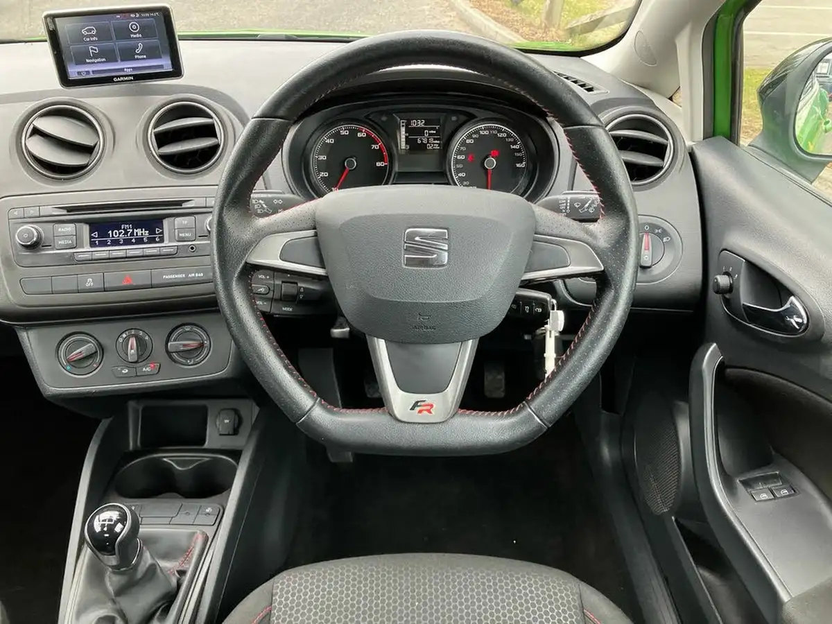 2014-seat-ibiza-12-fr-105ps-sportcoupe-3d-big-16