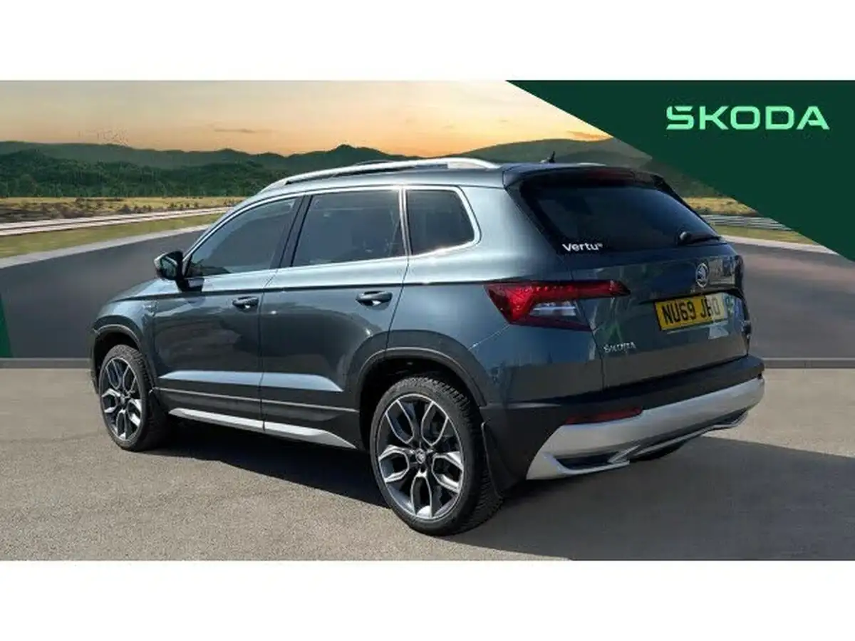 2019-skoda-karoq-20tdi-scout-150ps-big-2
