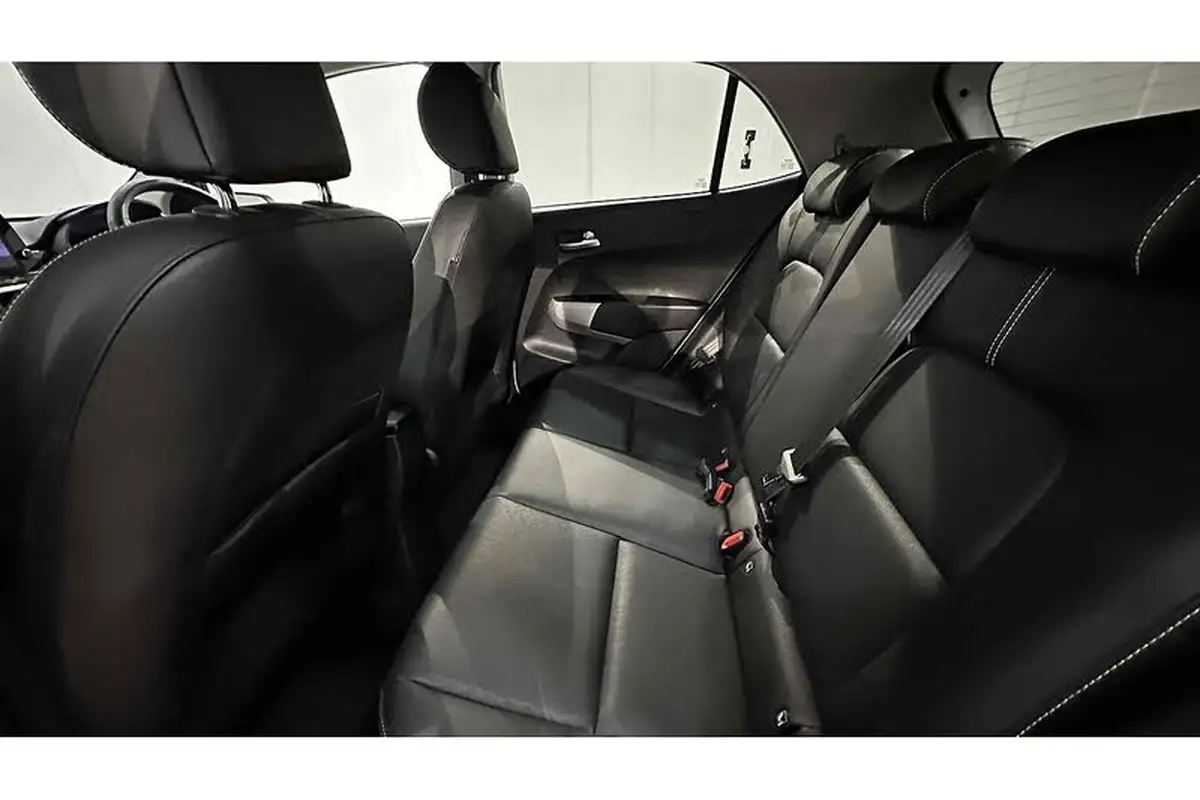 2022-kia-picanto-10-x-line-s-big-20
