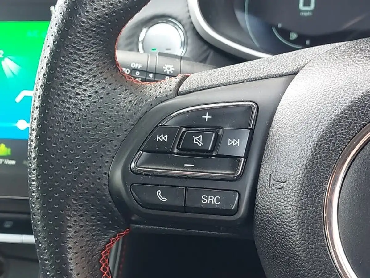 2023-mg-zs-suv-10t-gdi-exclusive-auto-big-10