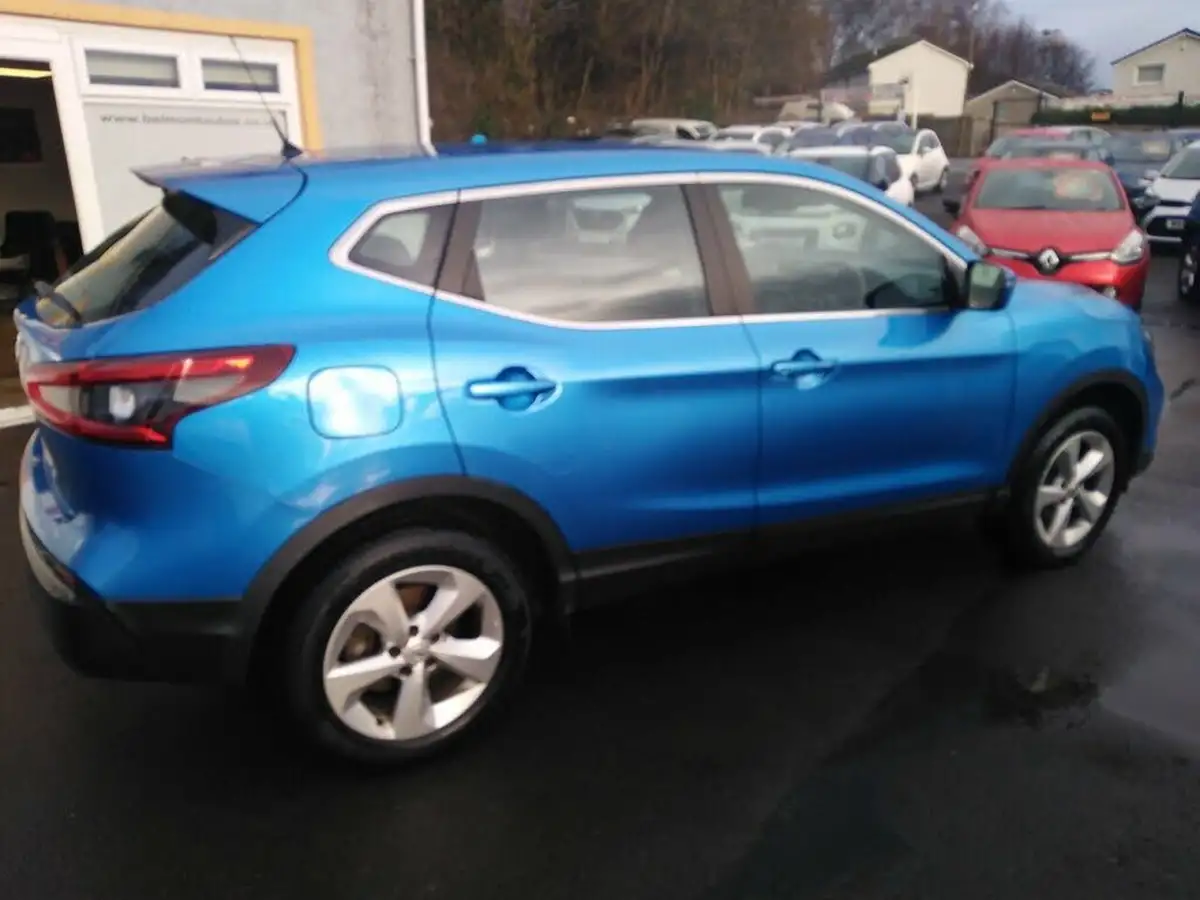 2017-nissan-qashqai-15dci-acenta-big-8
