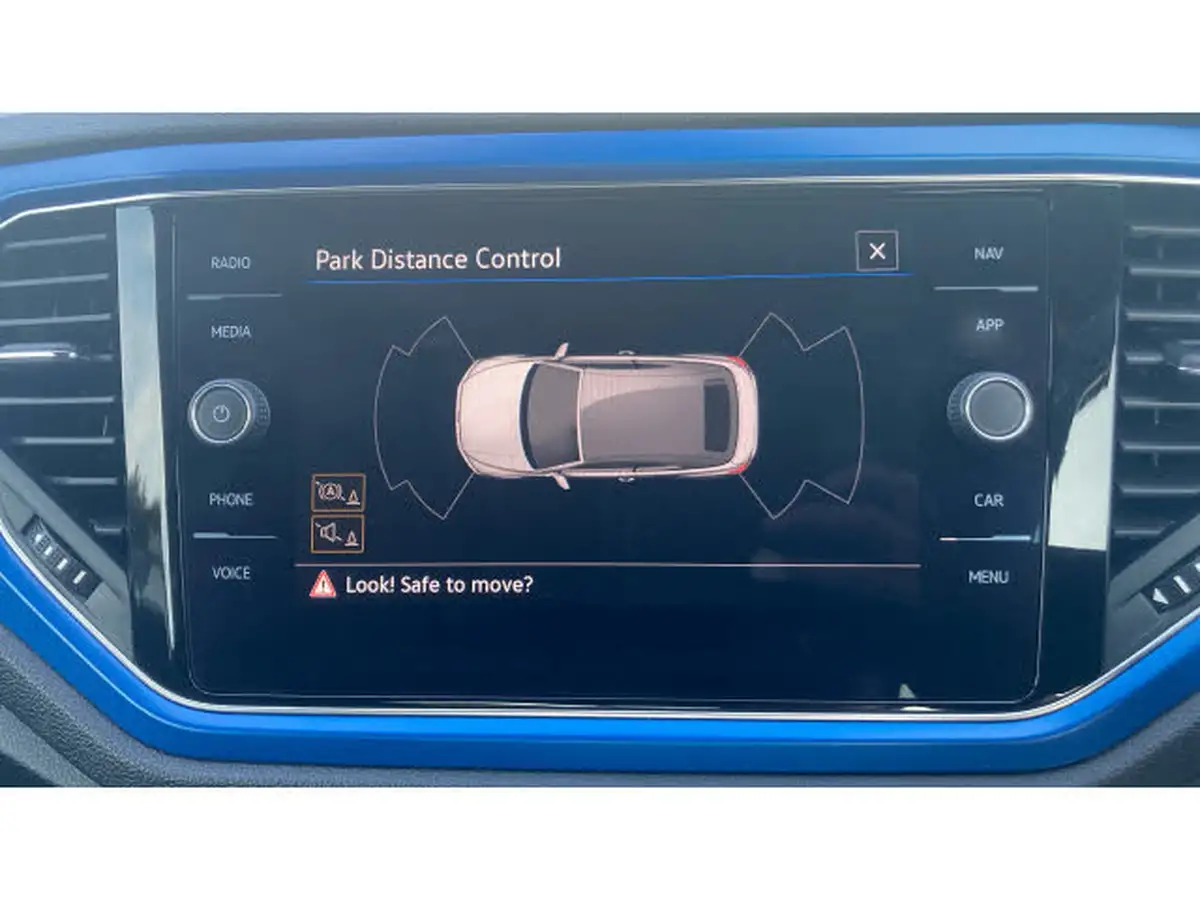 2022-volkswagen-t-roc-15-tsi-r-line-convertible-2d-dsg-big-21