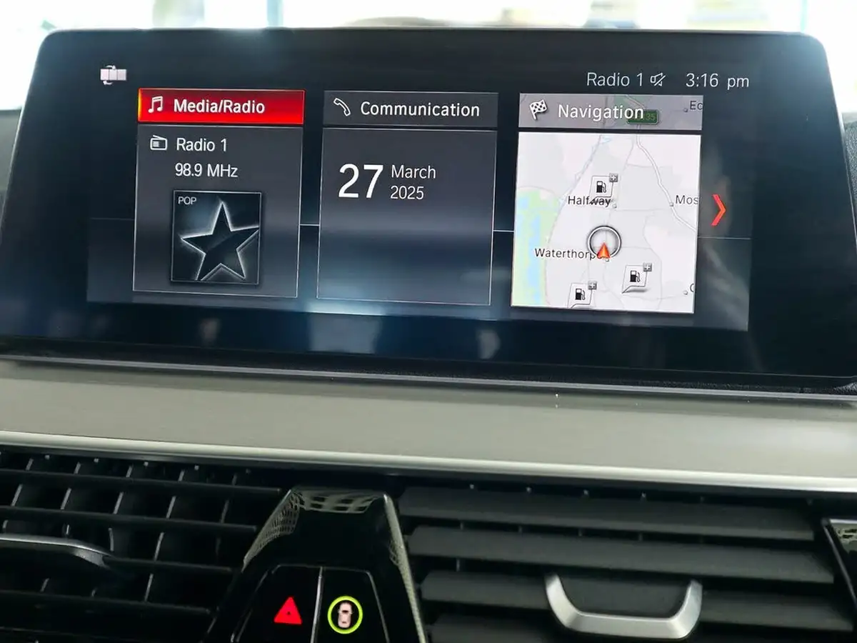 2019-bmw-5-series-20td-520d-m-sport-190bhp-plus-pack-saloon-4d-big-25