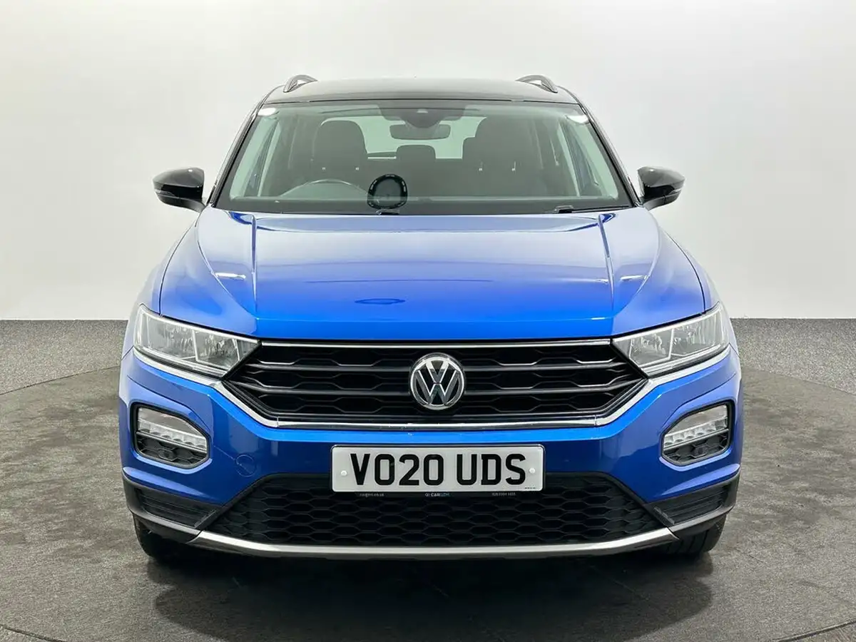 2020-volkswagen-t-roc-10-tsi-design-115ps-hatchback-5d-big-2