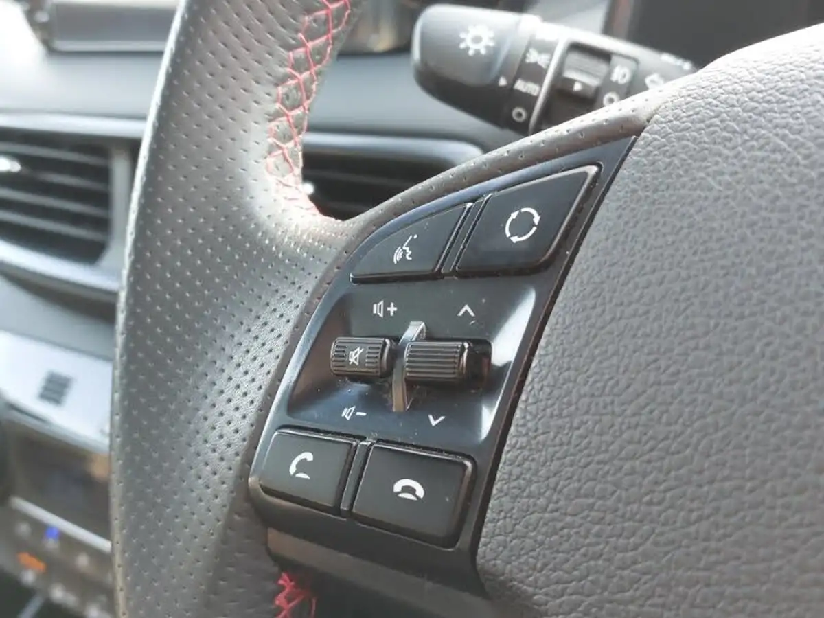 2020-hyundai-tucson-16crdi-n-line-big-13