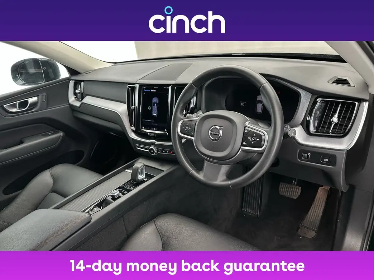 2021-volvo-xc60-20-b5-momentum-big-11