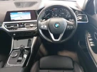 2020-bmw-3-series-small-6