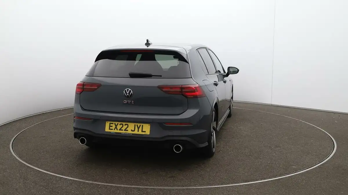2022-volkswagen-golf-20-tsi-gti-dsg-big-50