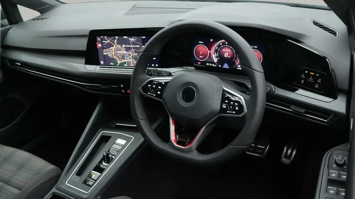 2022-volkswagen-golf-20-tsi-gti-dsg-big-9