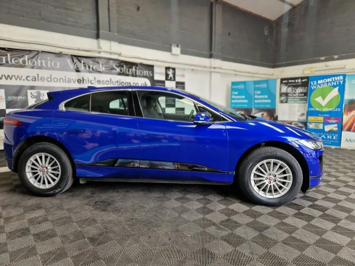 2019-jaguar-i-pace-ev400-s-big-35