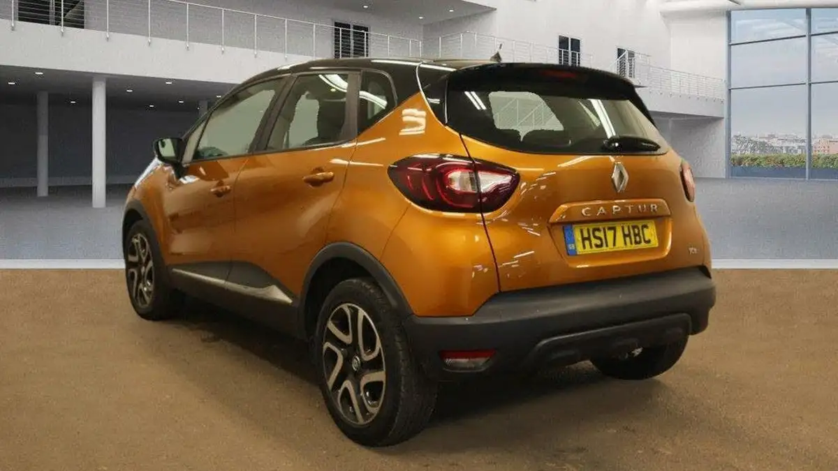 2017-renault-captur-09-tce-dynamique-nav-big-2