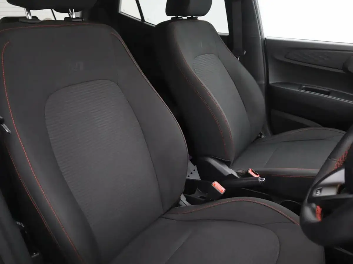 2022-hyundai-i10-10-t-gdi-n-line-big-10