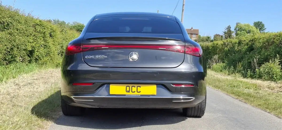 2022-mercedes-benz-eqs-e-eqs-450-exclusive-luxury-334ps-big-3