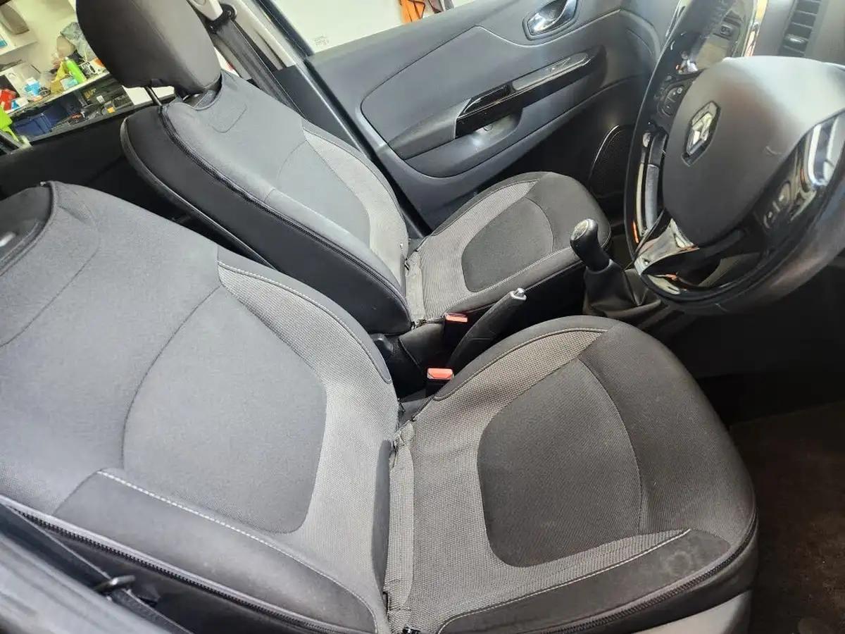 2014-renault-captur-15dci-dynamique-90bhp-energyss-big-10