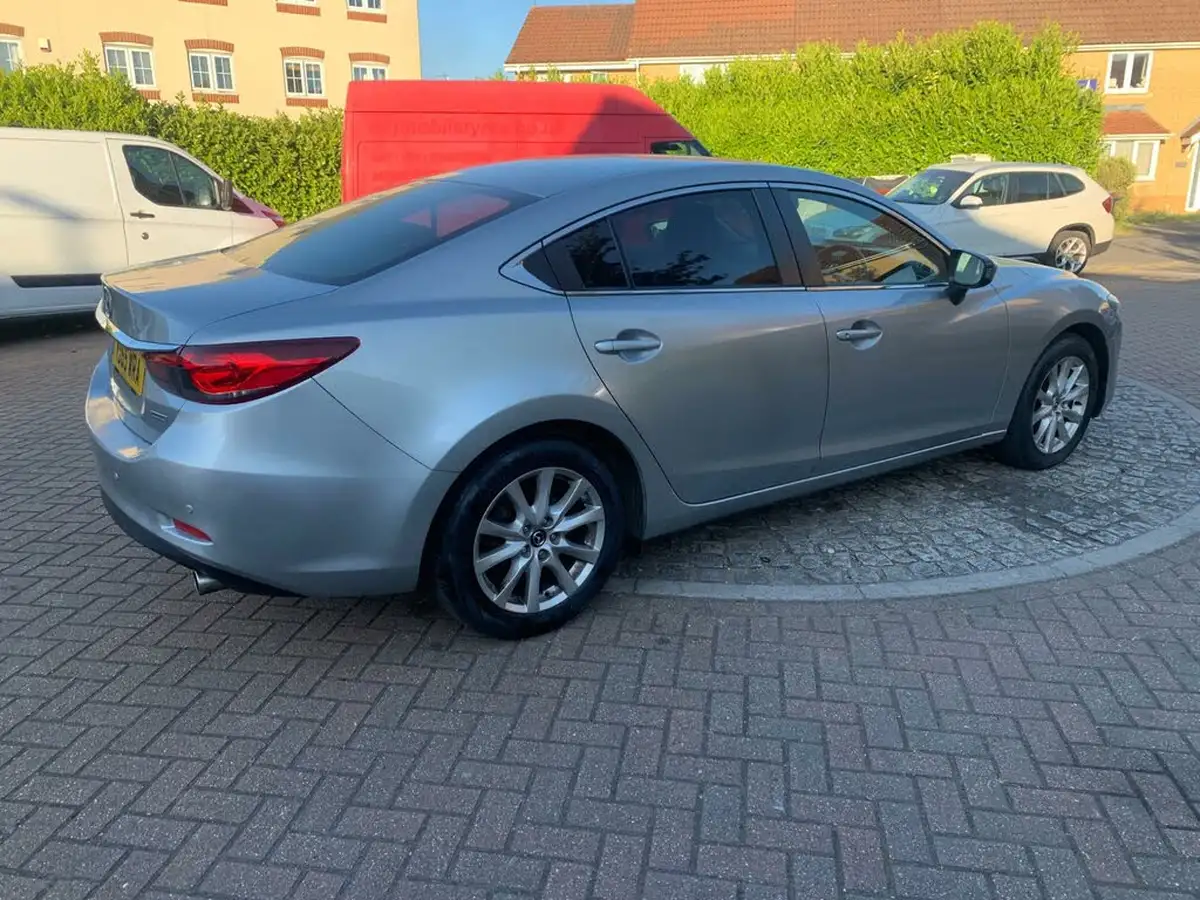 2015-mazda-mazda6-22td-se-l-nav-saloon-4d-big-31