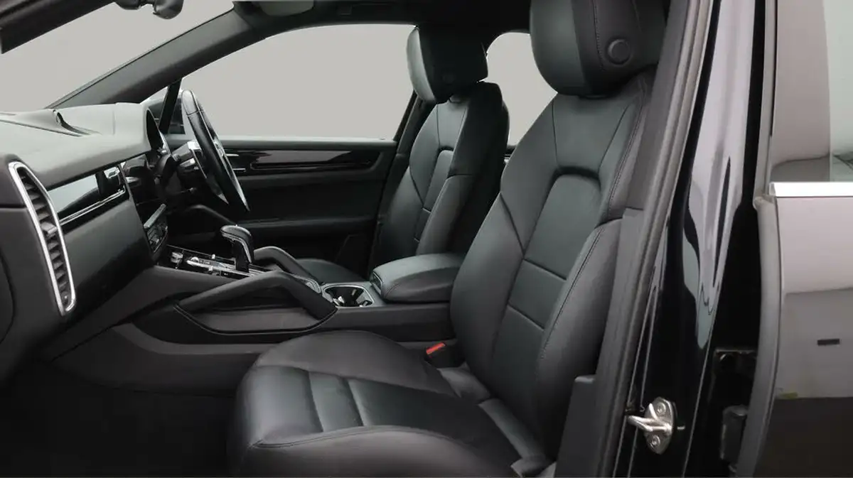 2020-porsche-cayenne-30-v6-e-hybrid-462ps-station-wagon-big-14