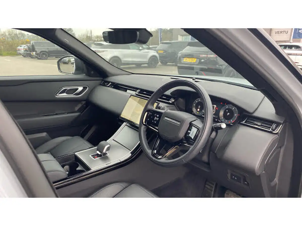 2024-land-rover-range-rover-velar-20-d200-dynamic-hse-big-48