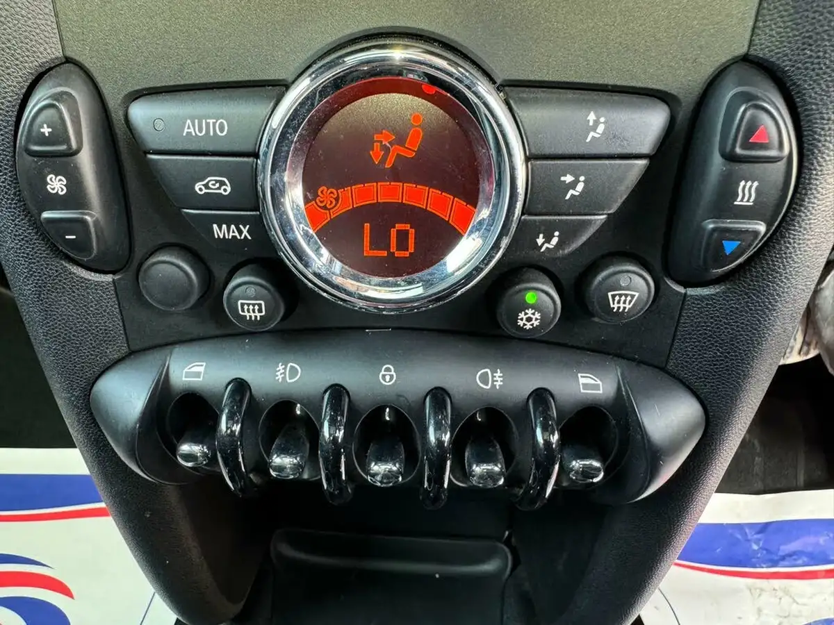 2011-mini-cooper-16-cooper-s-hatchback-3d-auto-big-20