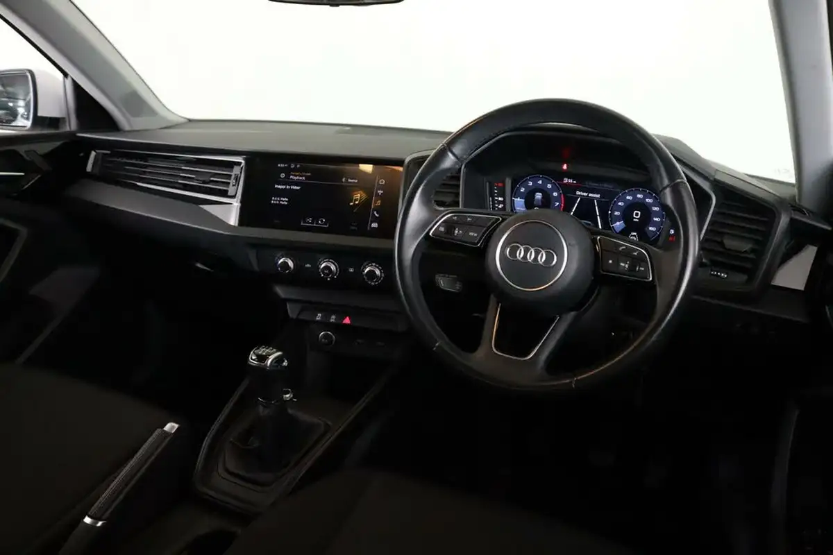 2020-audi-a1-10-25-tfsi-technik-big-14