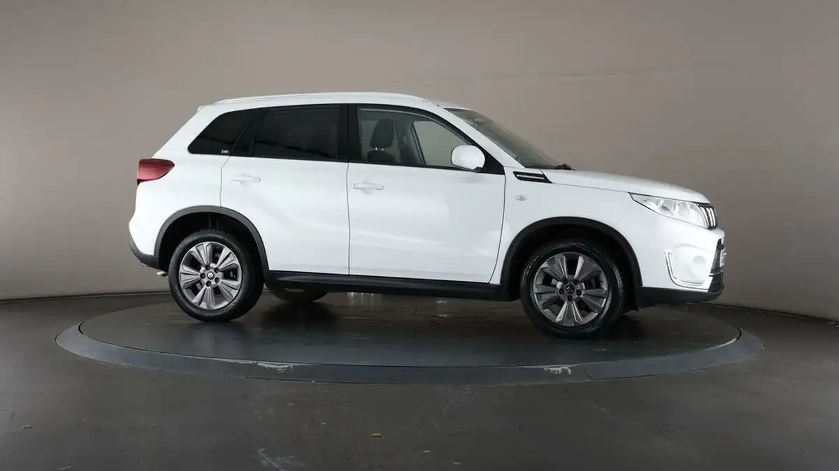 2020-suzuki-vitara-14-boosterjet-sz-t-140ps-auto-big-60