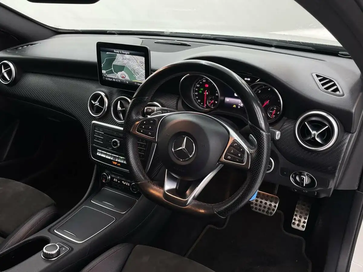 2017-mercedes-benz-a-class-21d-a200d-amg-line-premiumss-7g-dct-big-13