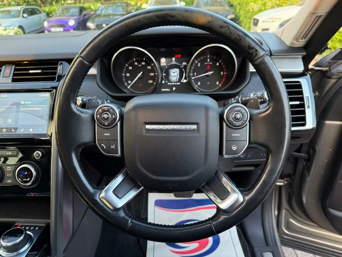 2017-land-rover-discovery-30td6-first-edition-big-27