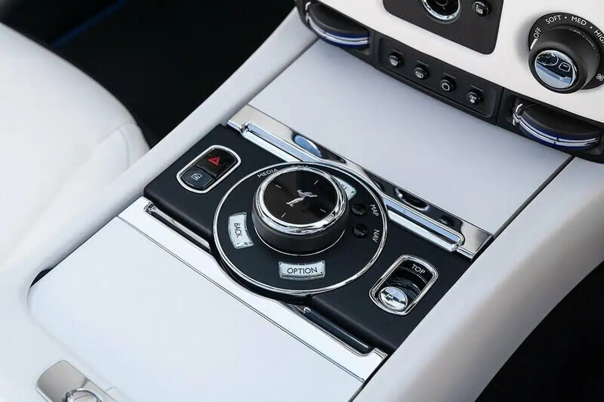 2018-rolls-royce-dawn-66-drophead-big-12