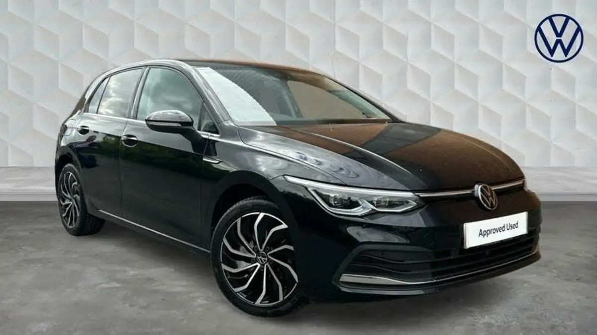 2023-volkswagen-golf-15-tsi-style-edition-150ps-big-0