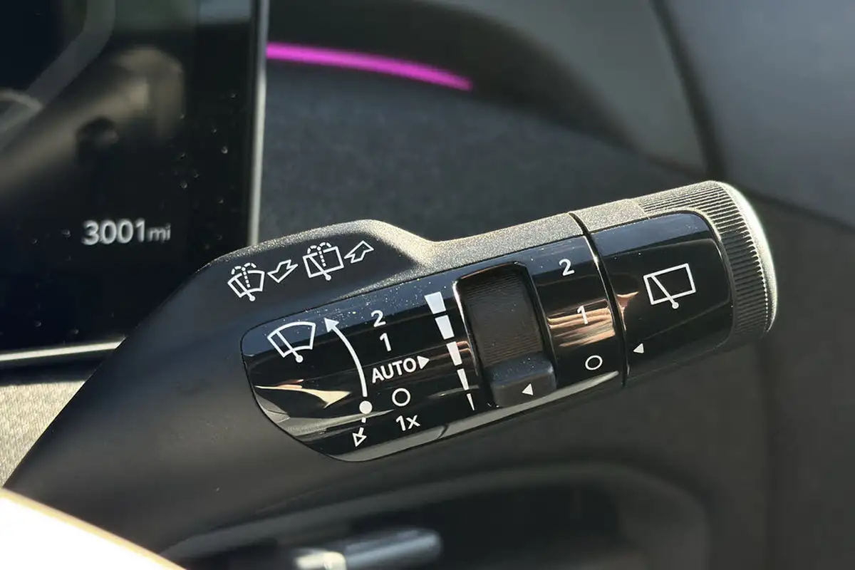 2024-kia-ev3-e-gt-line-s-big-34