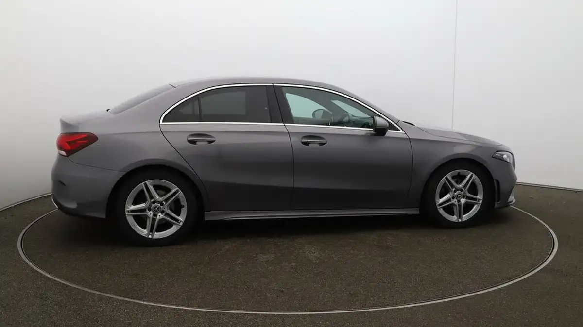 2020-mercedes-benz-a-class-13-a200-amg-line-saloon-4d-7g-dct-big-8