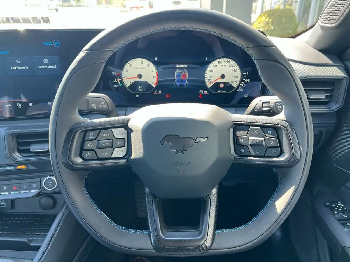 2024-ford-mustang-50-v8-dark-horse-big-17