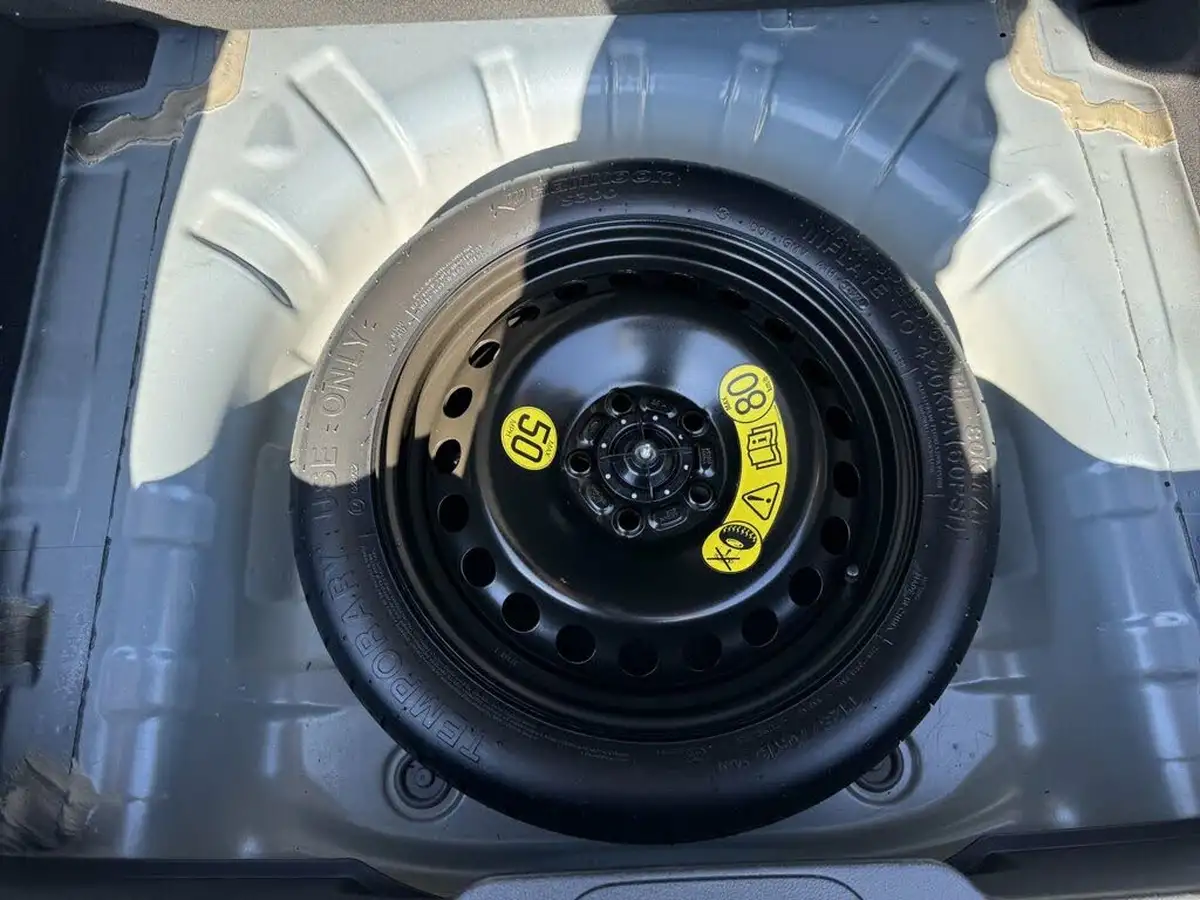 2020-ford-focus-10t-titanium-hatchback-auto-big-22