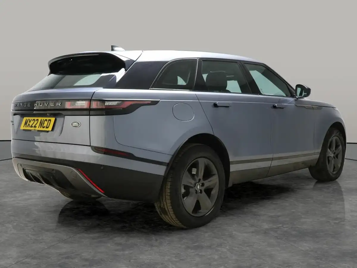 2022-land-rover-range-rover-velar-20-p400e-r-dynamic-s-big-12