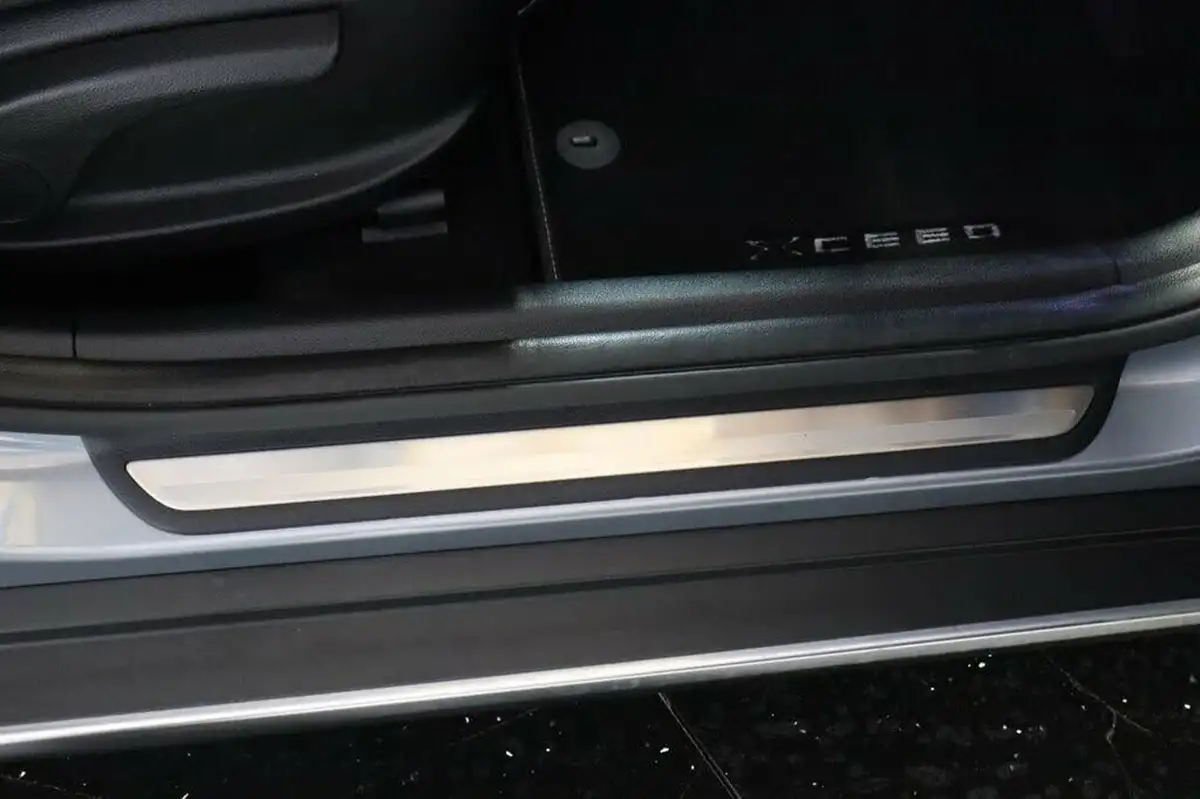 2022-kia-xceed-10-t-gdi-connect-big-29